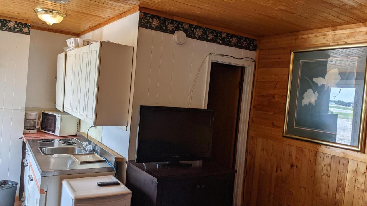 Balgonie Motel Motor Inn Pilot Butte Kültér fotó